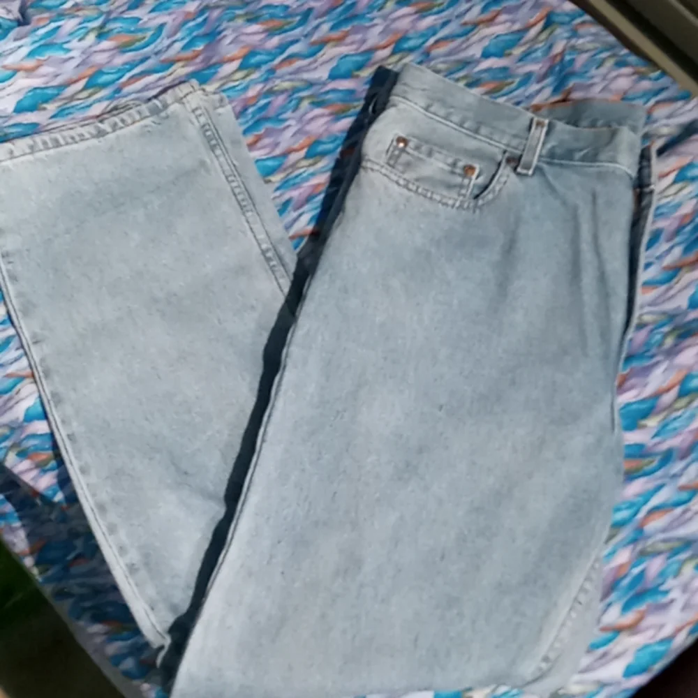 Like New Jeans - Picture 1 of 3